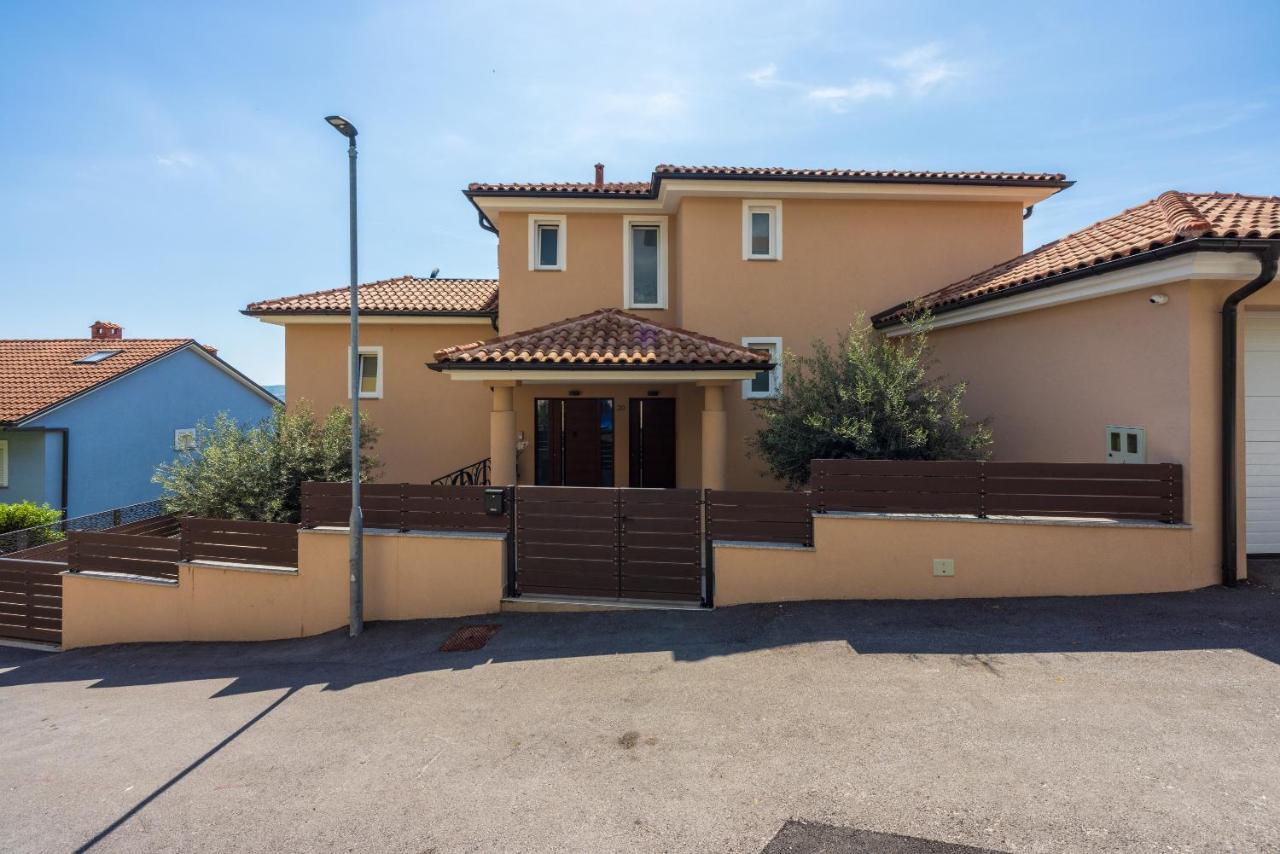 Dolly Lux Apartment Crikvenica Exterior photo