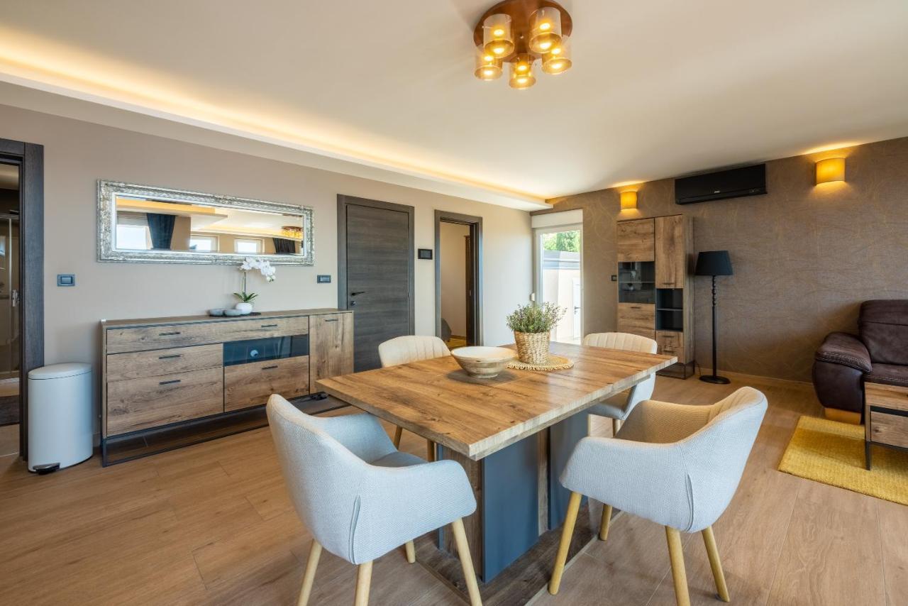 Dolly Lux Apartment Crikvenica Exterior photo